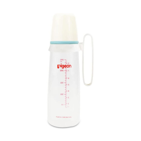 Pigeon Plastic Feeding Bottle w/ Handle 240ml